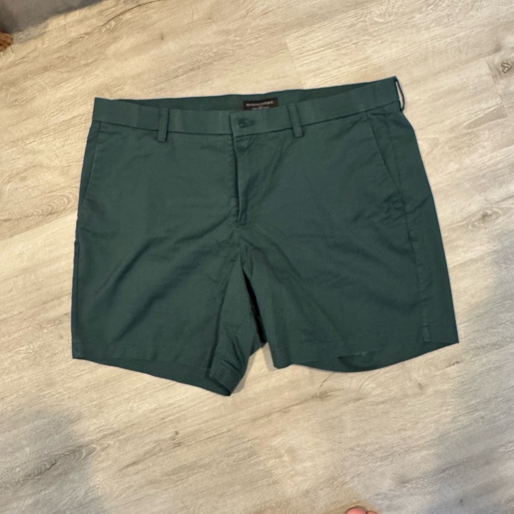 Banana Republic Dark Green Flat Front Shorts